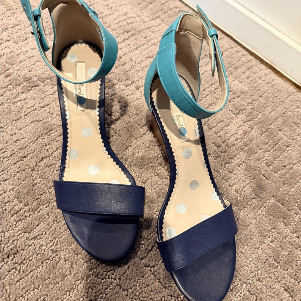 Boden Two-Tone Ankle-Strap Heels in Navy and Teal